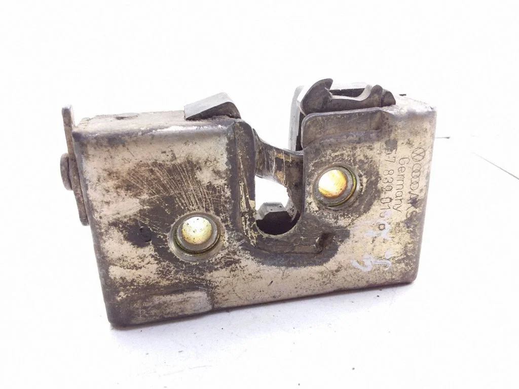 Rear door lock – Volkswagen Passat B3 (1988-1993)
