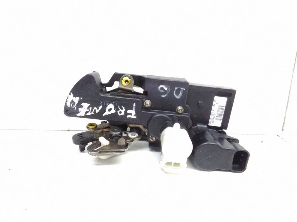 Rear door lock – Opel Frontera B (1998-2004)