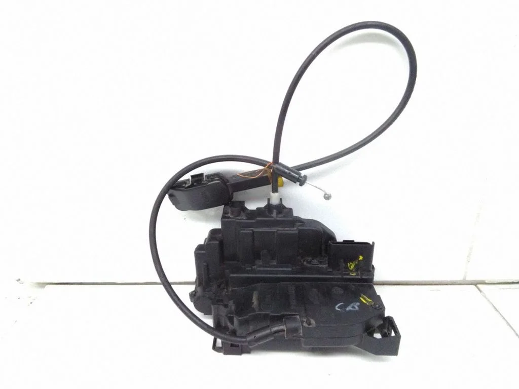 Rear door lock – right