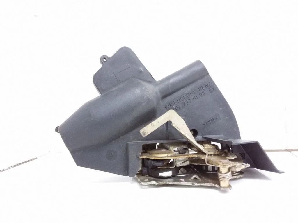 Rear door lock – Mercedes-Benz E-Class W210 (1995-2002)