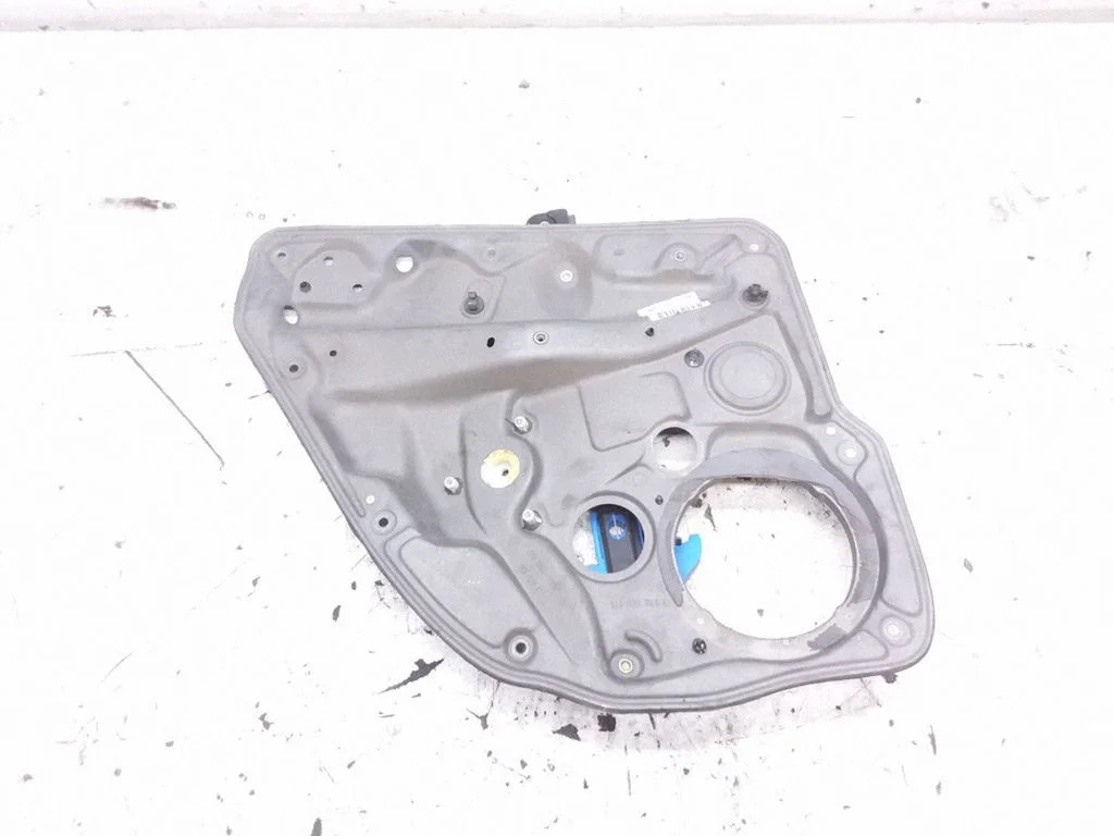 Rear window lifting mechanism without motor 1J4839755E