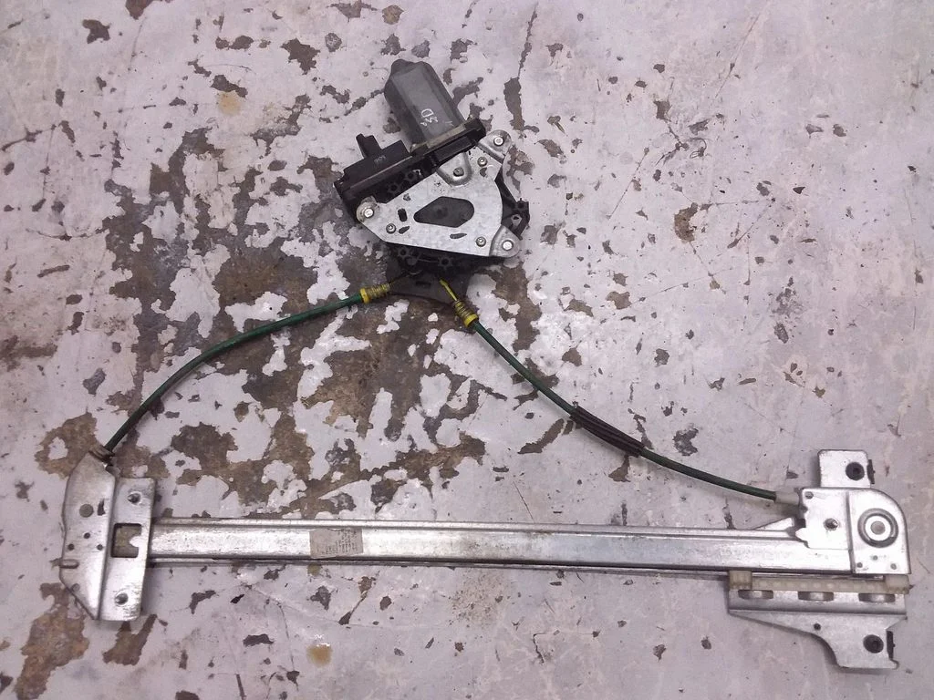 Rear door window regulator with motor 1494840080