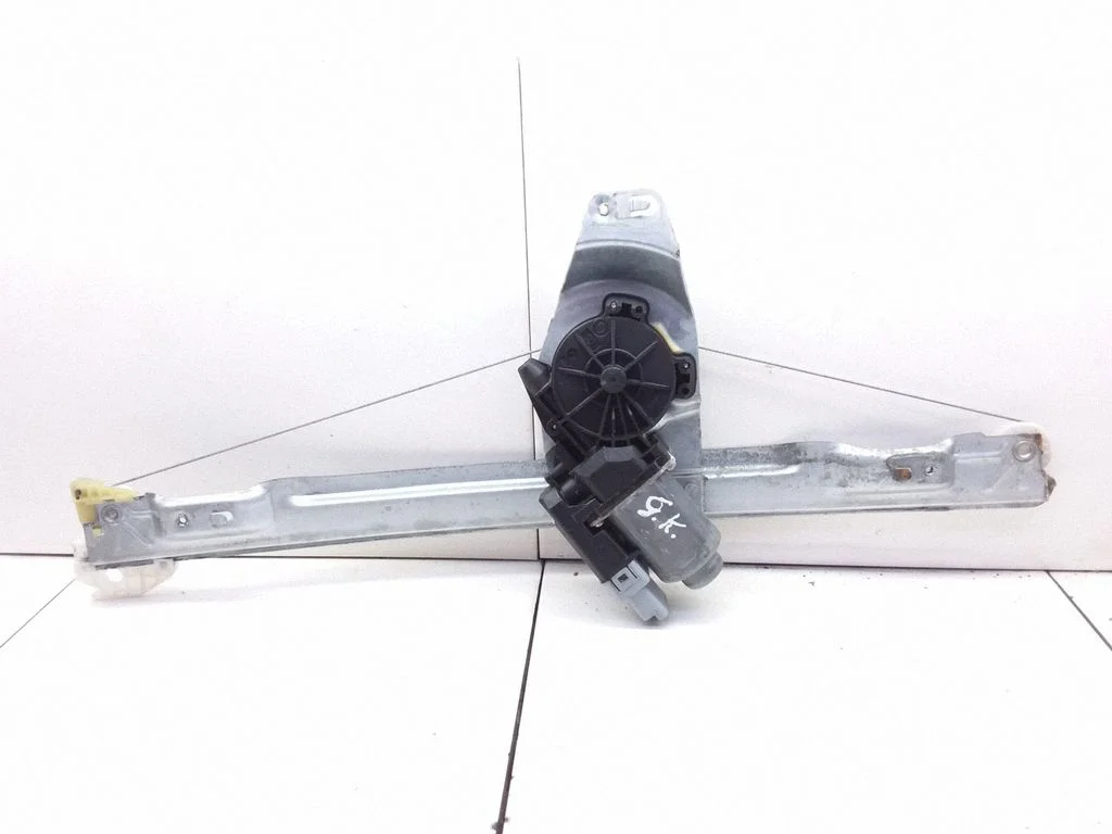 Tagaukse elektriline aknatõstuk mootoriga – Citroen C4 I (2004-2010)
