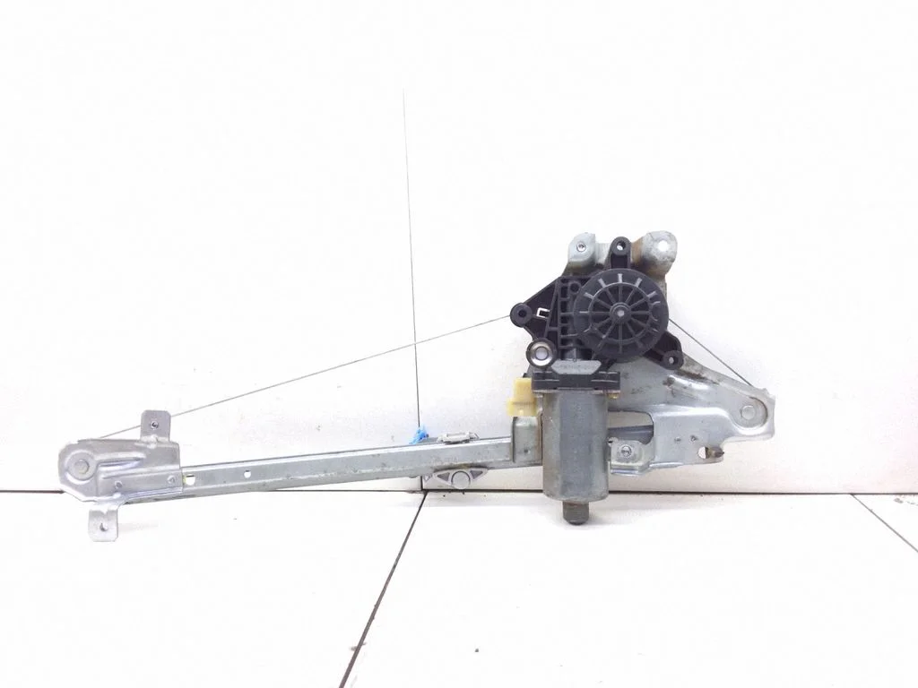 Rear door window regulator with motor 117999XXX