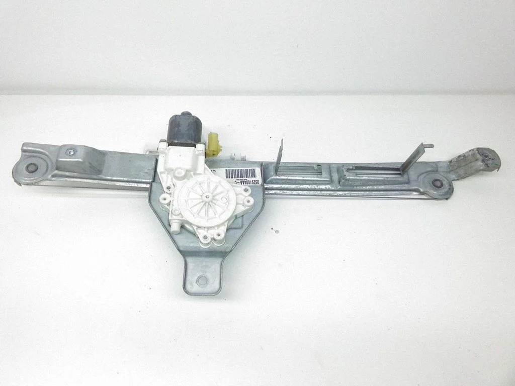 Rear door window regulator with motor 05291804AA