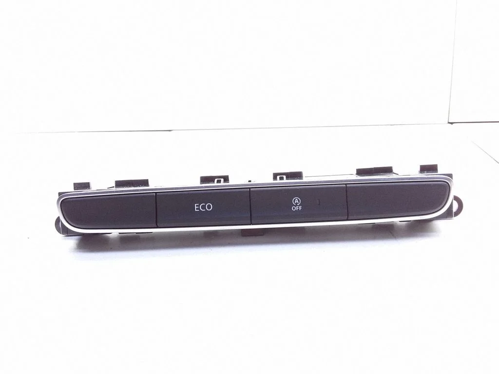 Switch for retractable tow bar – Renault Megane Mégane Renault Sport III (IV Based) (2017-2023)