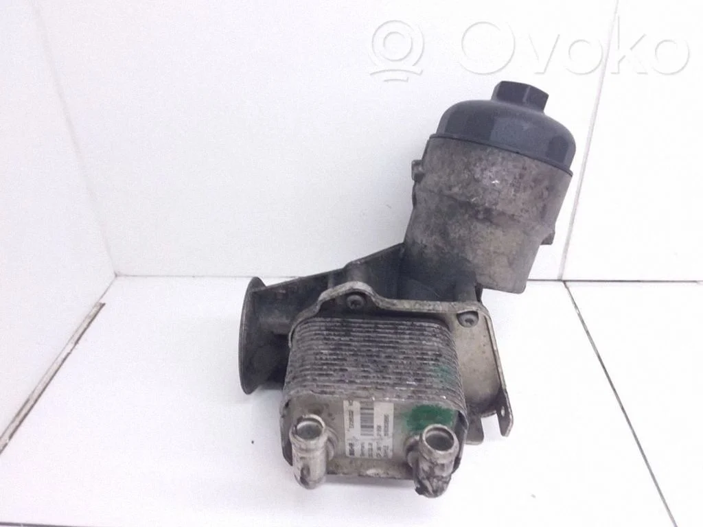 Oil filter mounting bracket – Opel Astra H (2004-2012)