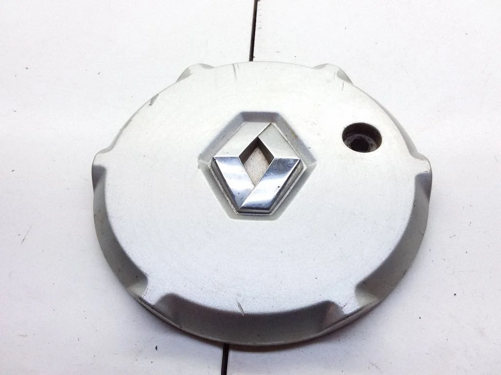 R12 wheel hub/cap/trim – Renault Laguna II (2001-2007)