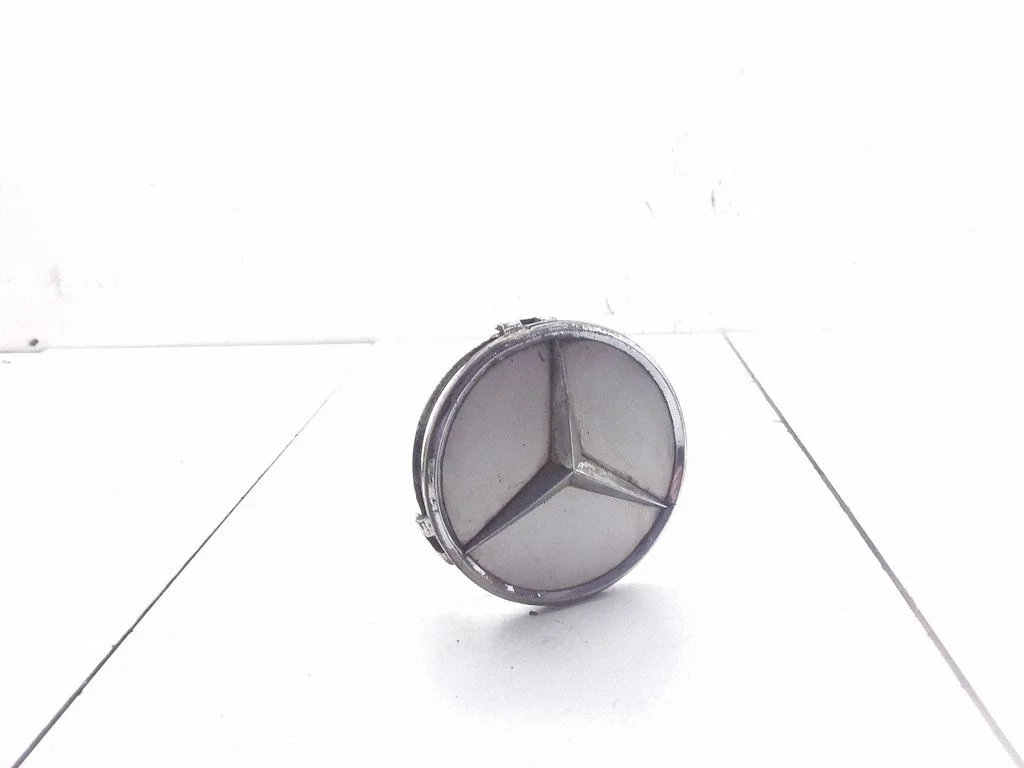 Original wheel cap 2204000125