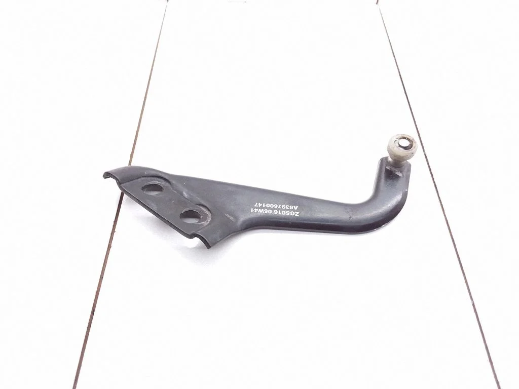 Sliding door upper roller guide/hinge – Mercedes-Benz Vito Viano W639 (2003-2014)