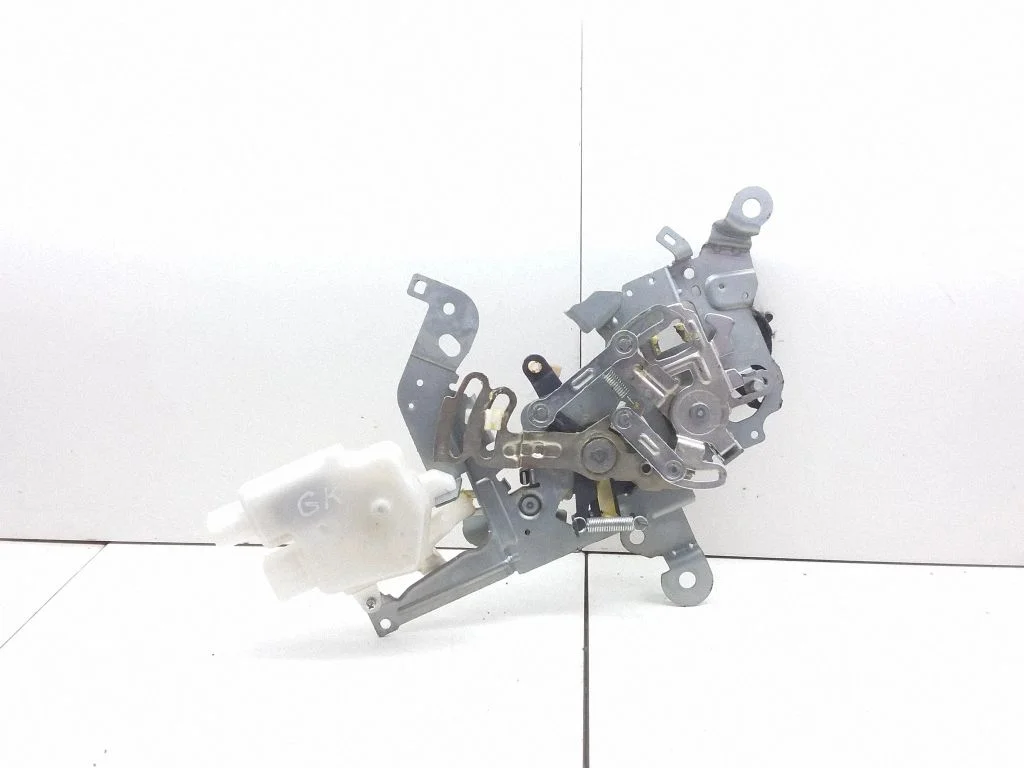 Sliding door lock – rear left