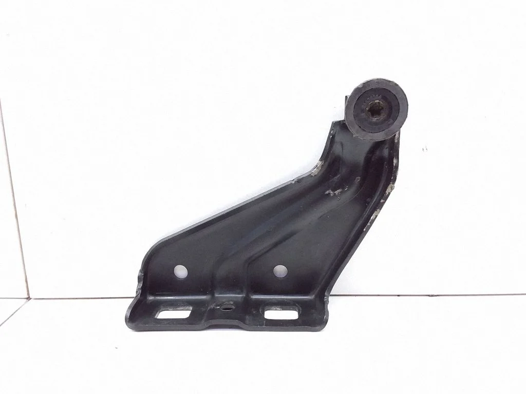 Sliding door upper roller guide/hinge – Opel Combo C (2001-2011)