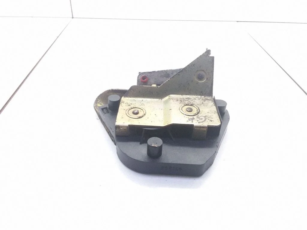 Sliding door lock