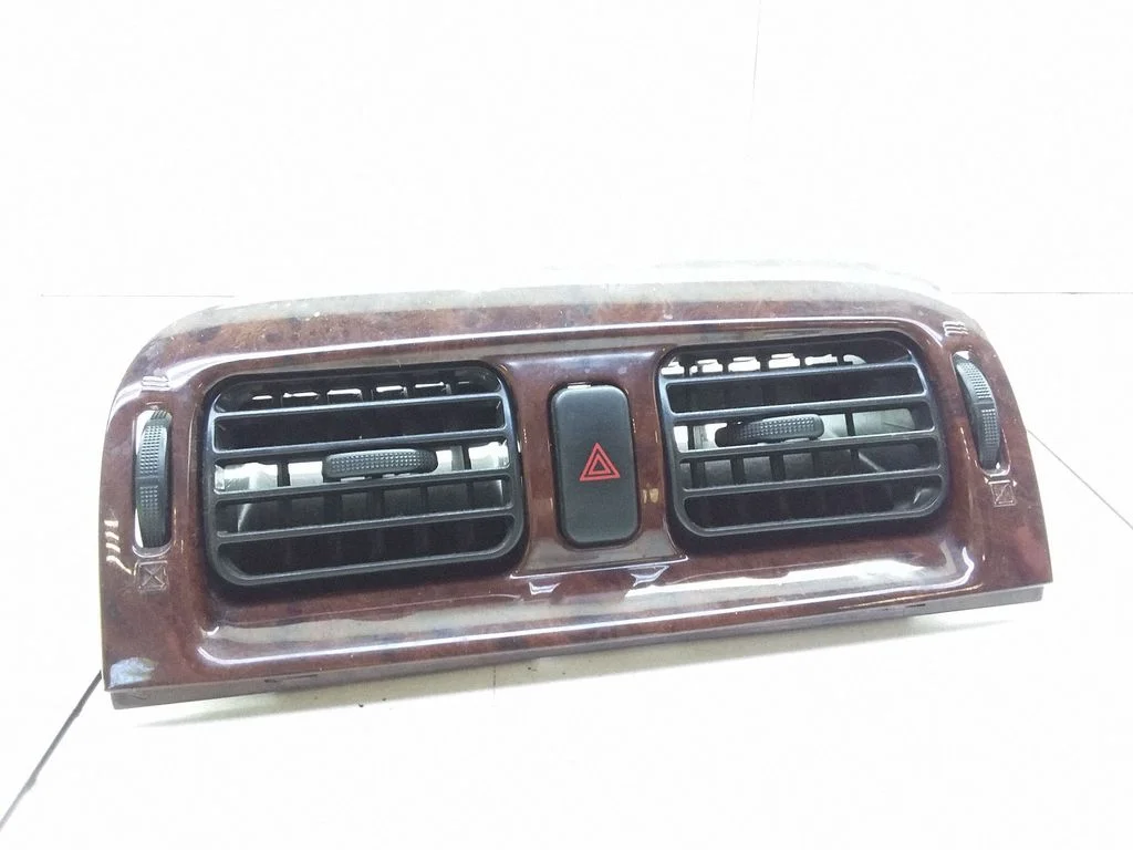 Centrālās gaisa restītes GM933