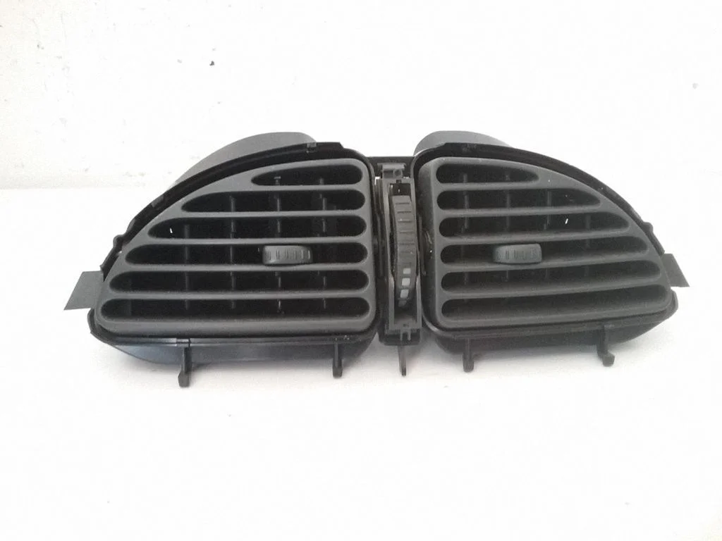 Armatuurlaua keskmine õhutusrest – Citroen C5 (2001-2004)