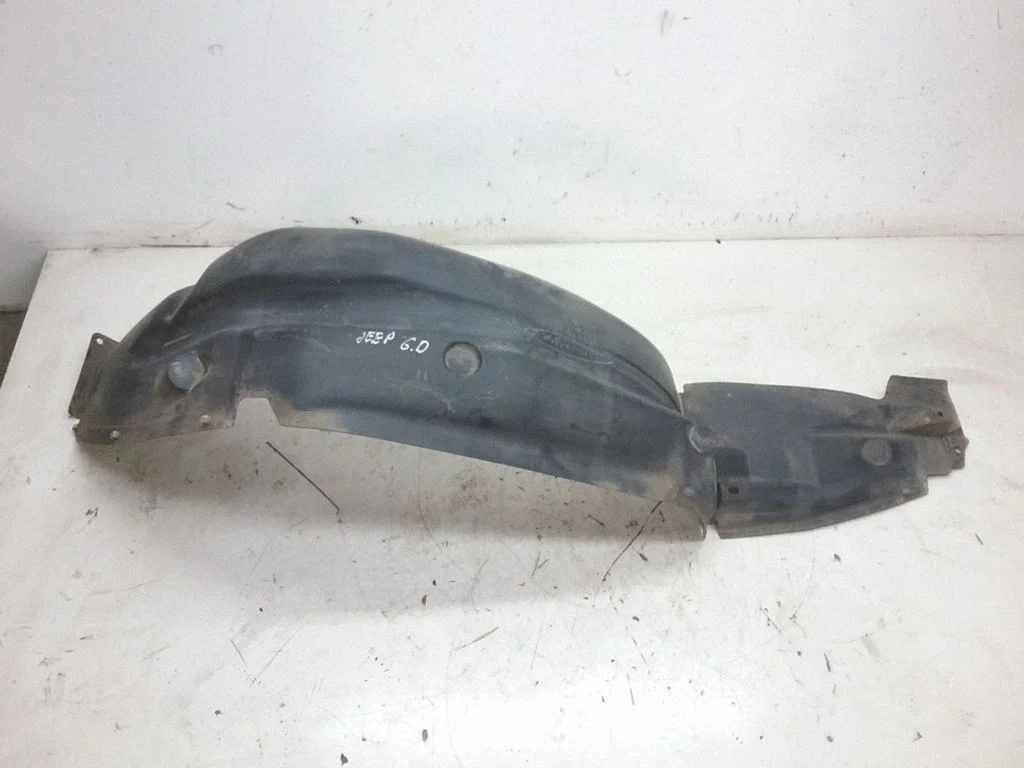 Rear arch fender liner splash guards 05116242AC
