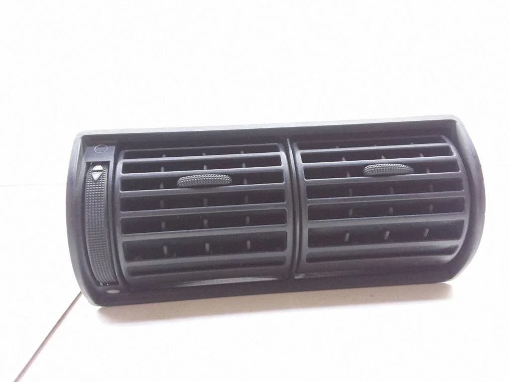 Dash center air vent grill 4A1820902