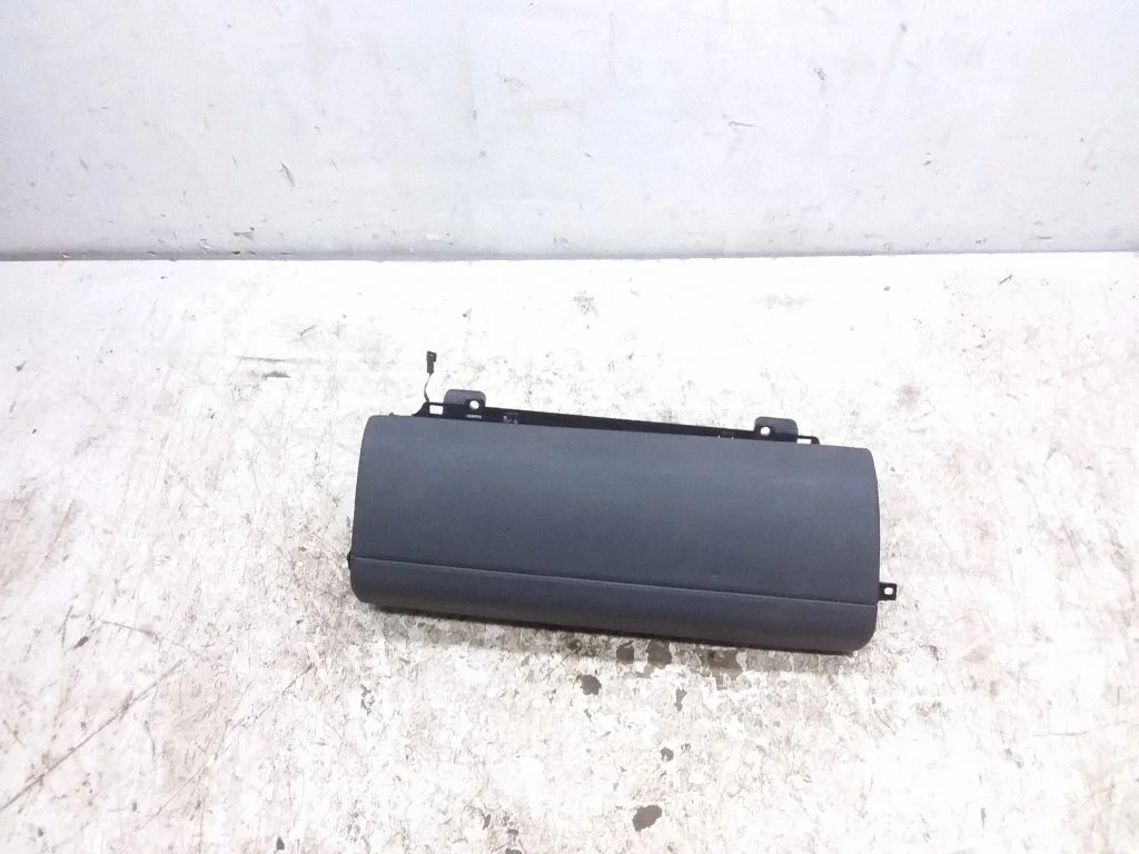 Glove box – Land Rover Discovery Sport (2014-)