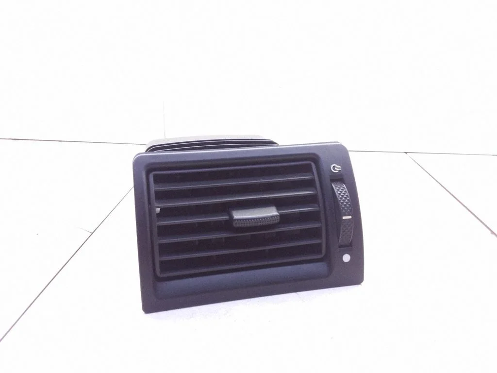 Dashboard air vent grill cover trim – Ford Mondeo Mk III (2000-2007)