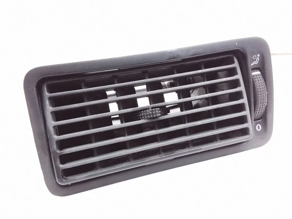Paneļa gaisa restītes – Volkswagen Golf IV (1998-2005)