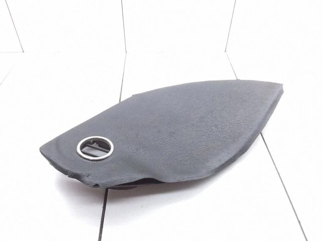 Dashboard side end trim BBC9127