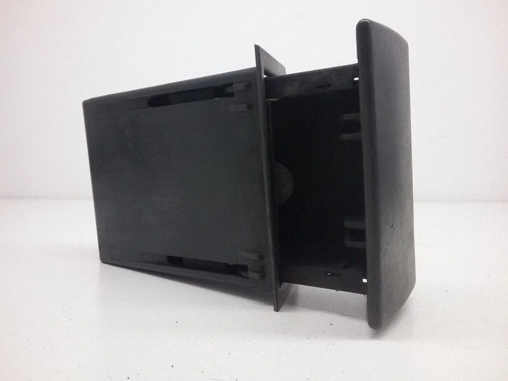 Car ashtray
