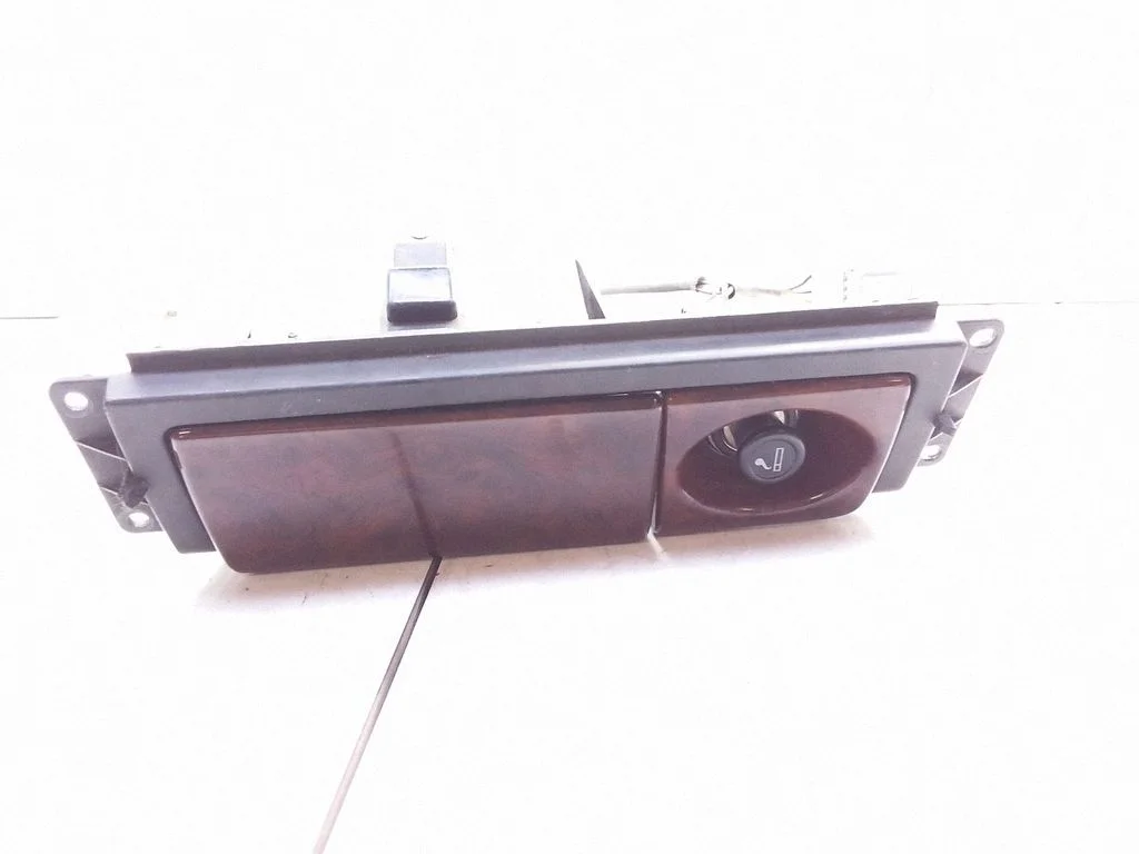 Car ashtray 7394