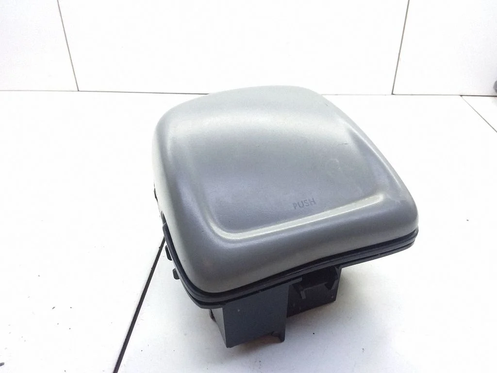 Auto tuhatoos 7M0857961F