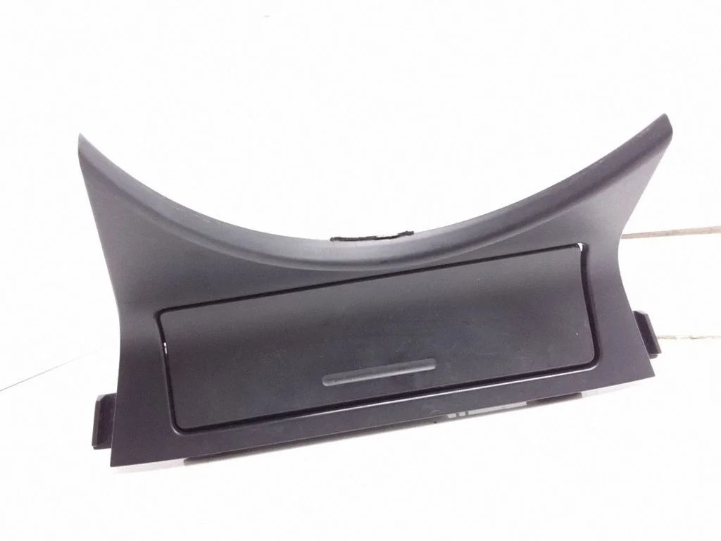 Car ashtray 92122AG200