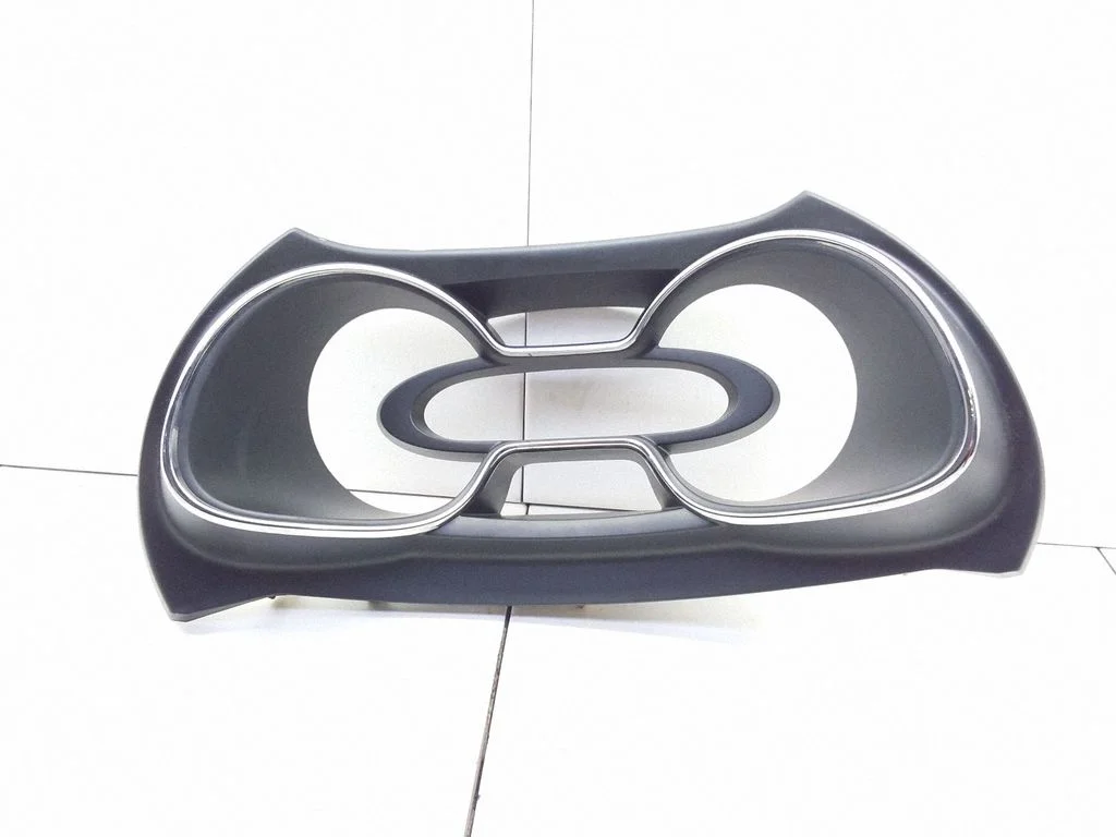 Dashboard trim 682504768R – Renault Captur (2013-2020)