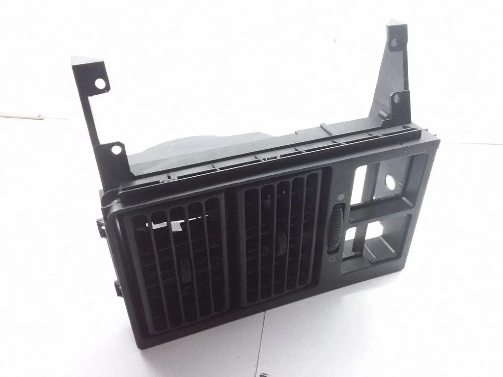 Dashboard side air vent grill/cover trim 443863282A
