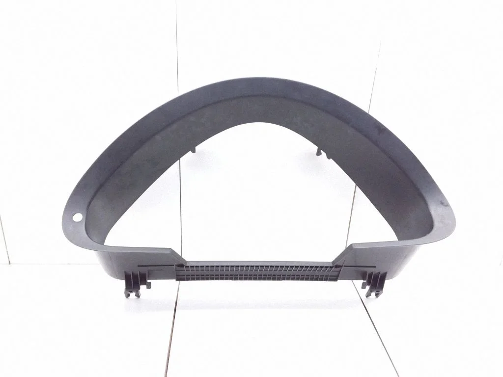 Dashboard trim – Mercedes-Benz E-Class W211 (2002-2009)