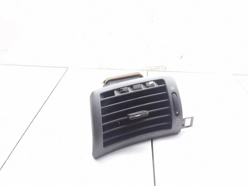 Dashboard side air vent grill/cover trim
