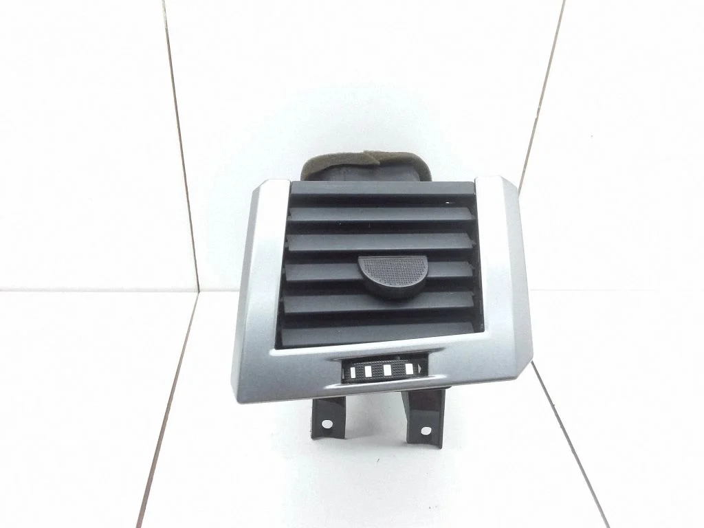 Boczne kratki nawiewu JBD500180XXX