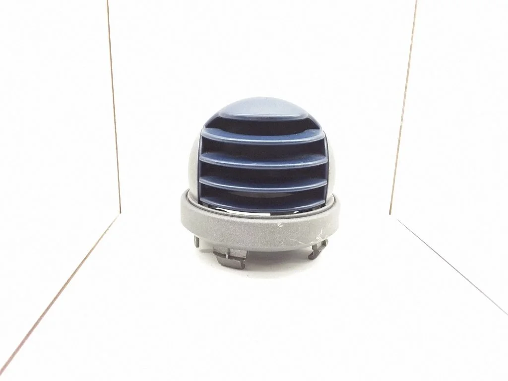 Dashboard side air vent grill/cover trim 0001155V008