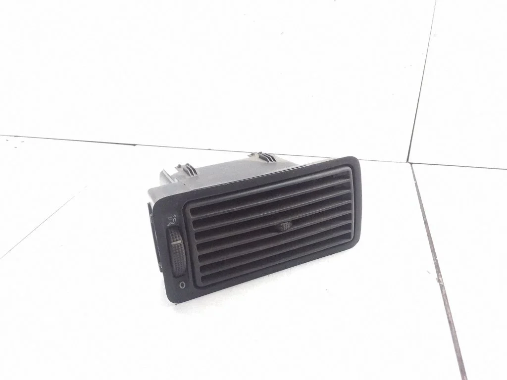 Sānu gaisa restītes – Volkswagen Golf IV (1998-2005)