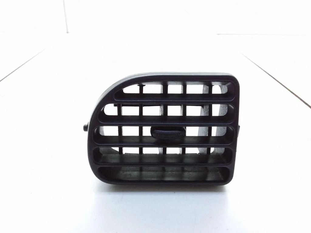 Dashboard side air vent grill/cover trim BCIC812