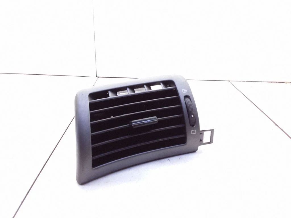 Dashboard side air vent grill/cover trim