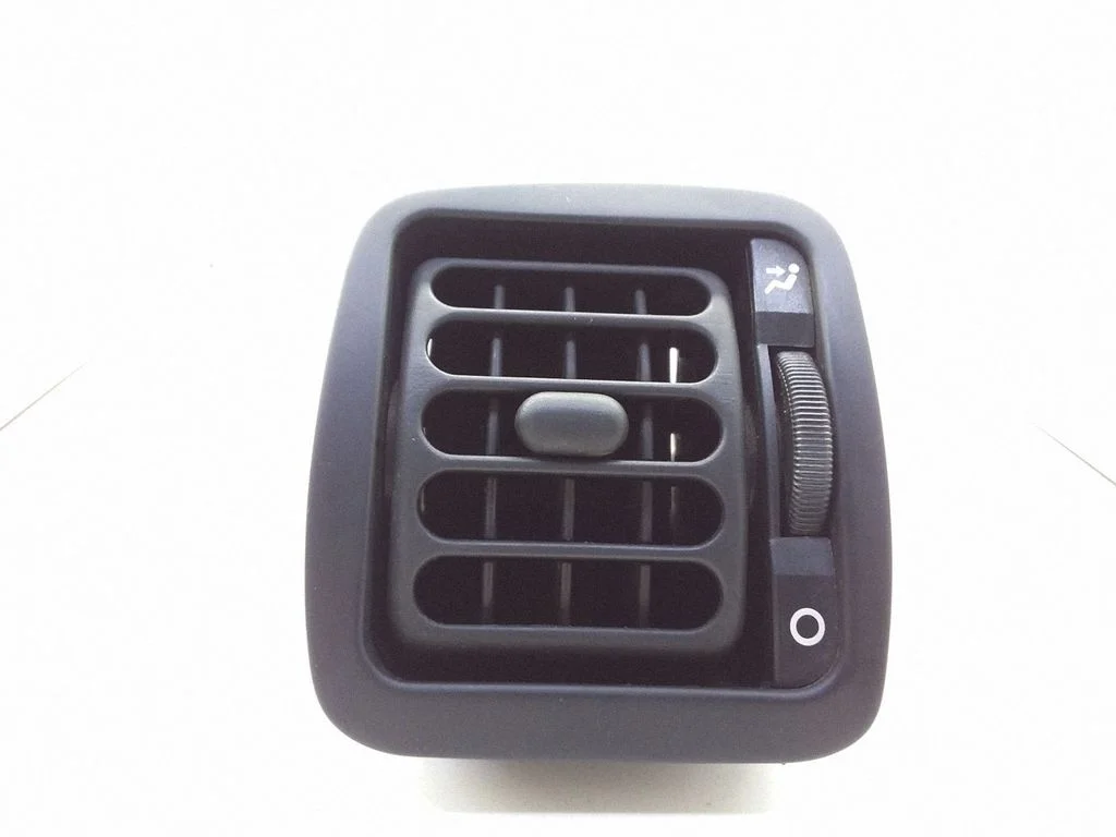 Dashboard side air vent grill/cover trim