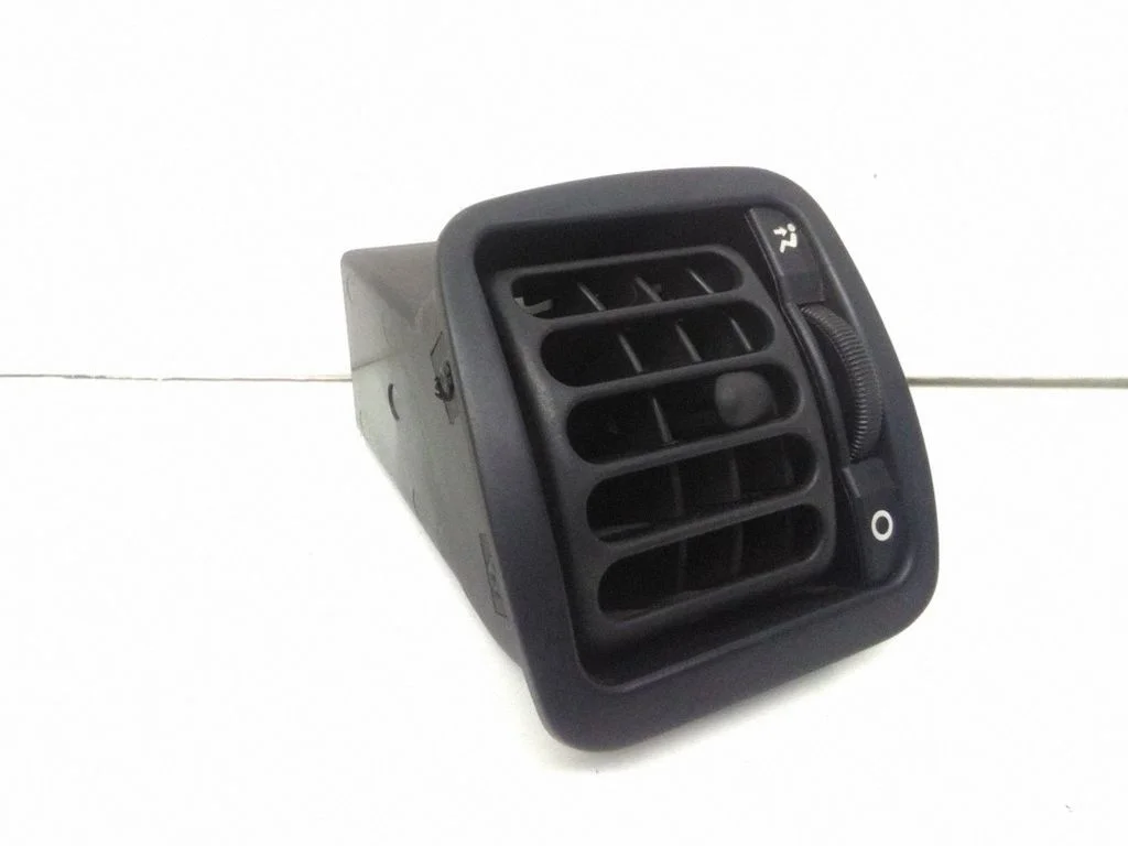 Dashboard side air vent grill/cover trim