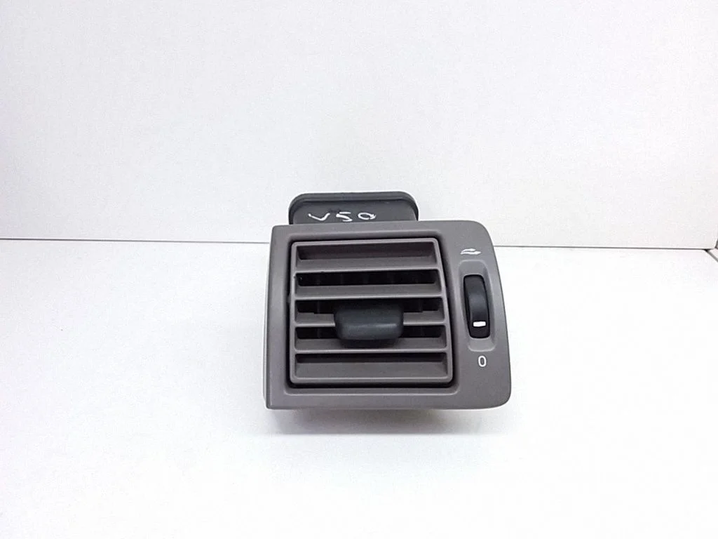 Dashboard side air vent grill/cover trim 30715098