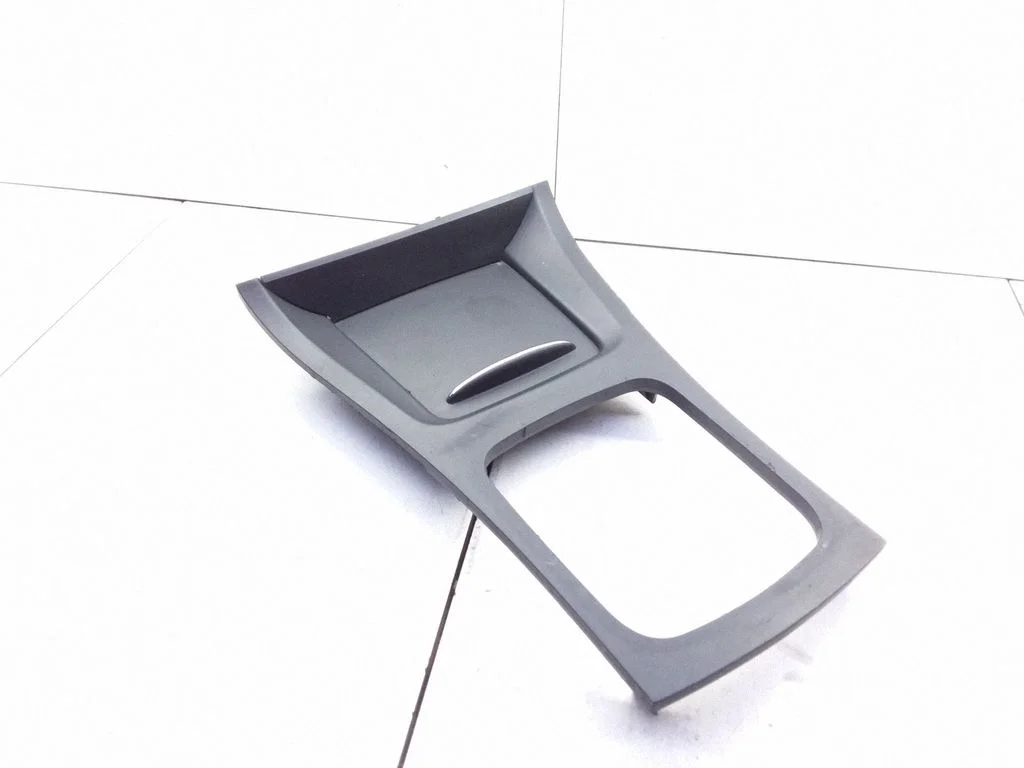 Gear shifter surround trim plastic – Mercedes-Benz A-Class W169 (2004-2012)
