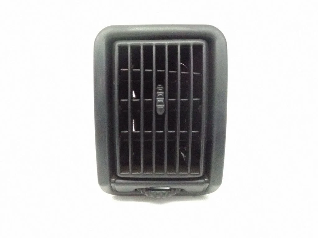 Dashboard side air vent grill/cover trim 430593 – Volvo 440 (1989-1996)