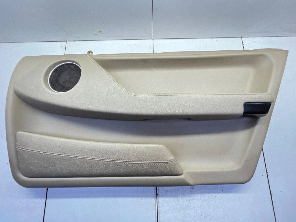 Tagumiste uste sisevooder BBC9340