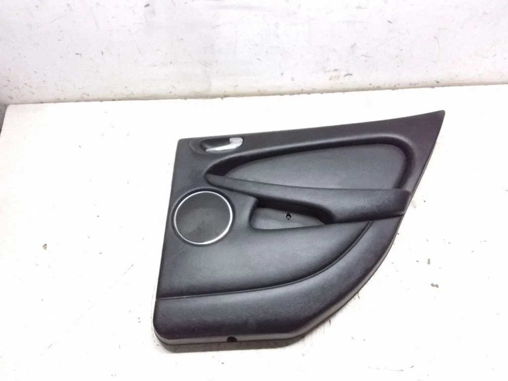 Rear door card panel trim 186018