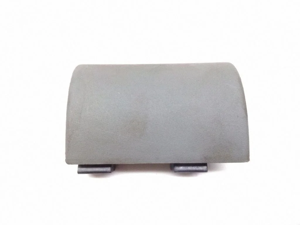 Rear door ashtray