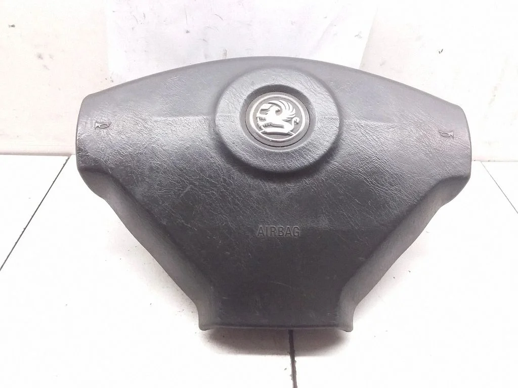 Steering wheel airbag 8200136334