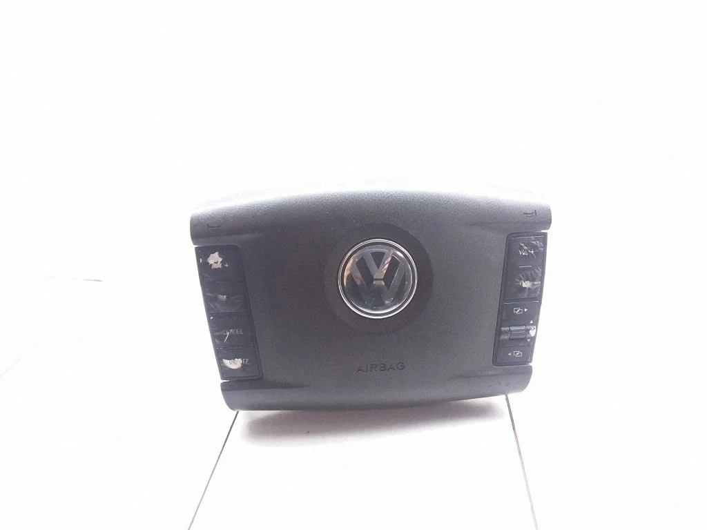 Steering wheel airbag – Volkswagen Touareg I (2002-2010)