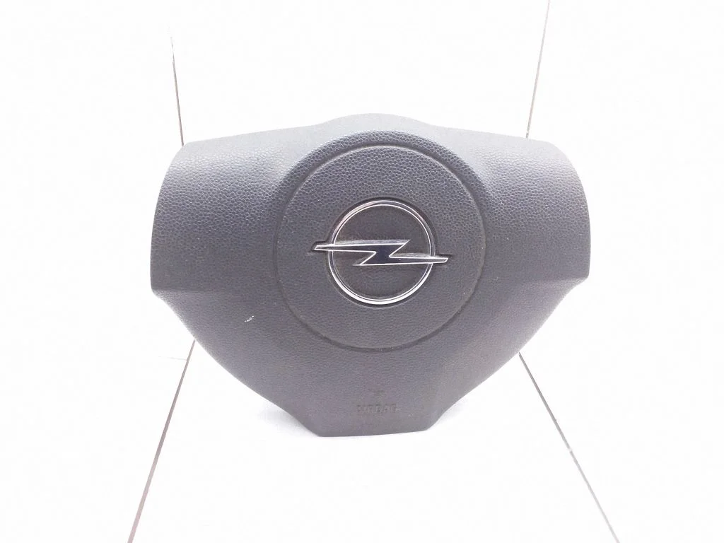 Steering wheel airbag – Opel Astra H (2004-2012)