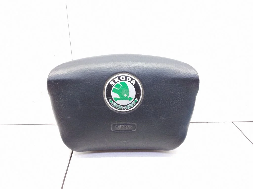 Steering wheel airbag – Skoda Octavia Mk1 (1U) (1996-2004)